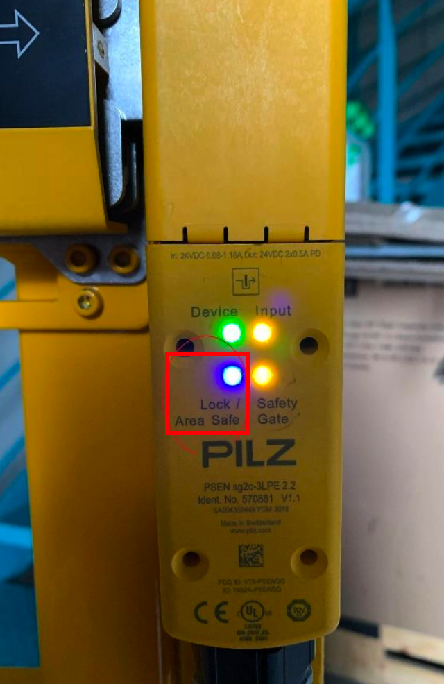 ../../_images/locked-gate-indicator.png