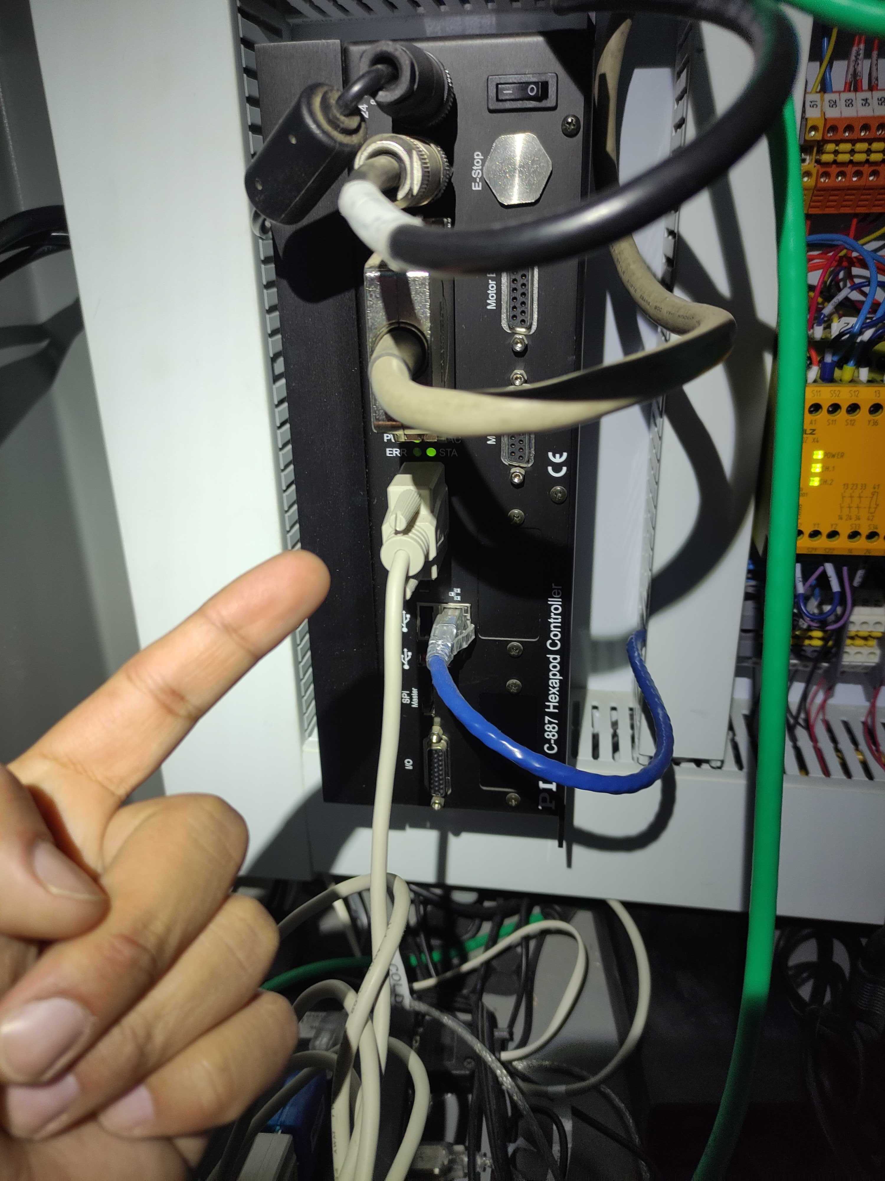 ../../../_images/ATHexapod_Controller.jpg